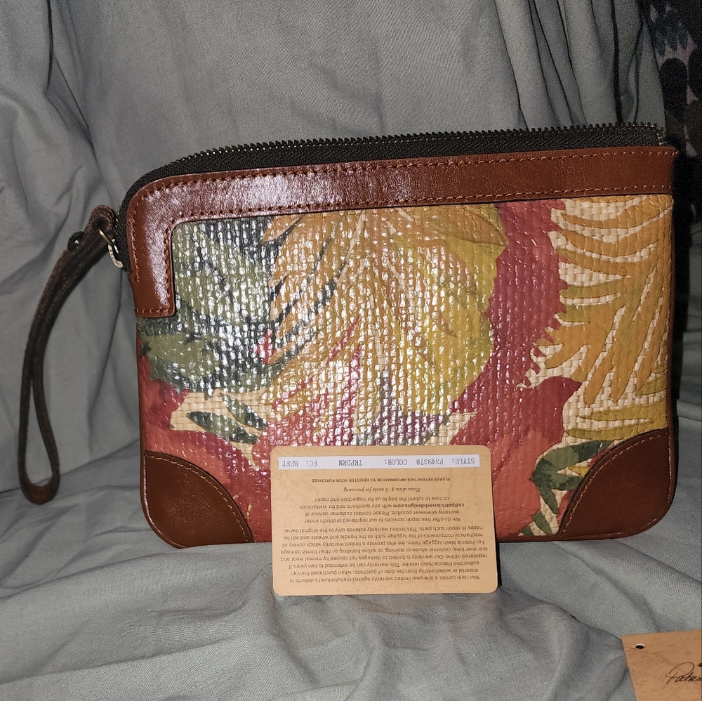 Patricia Nash Cassini Wristlet